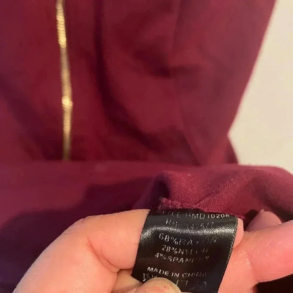 Haute Monde Burgandy Bodycon Date Night Mini Dress size Large - Picture 5 of 6